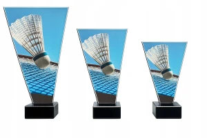 Trofea do badmintona komplet statuetek 20-17 cm z opisem szklane statuetki