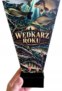 Statuetka Wędkarz Roku Trofeum Nagroda wędkarska szkło 22cm personalizacja