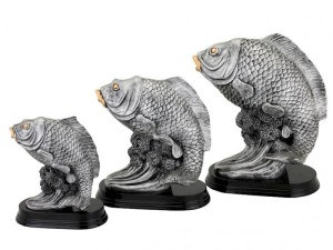 Statuetka wędkarska RYBA karp, odlew ciężki, 28,5 cm + opis